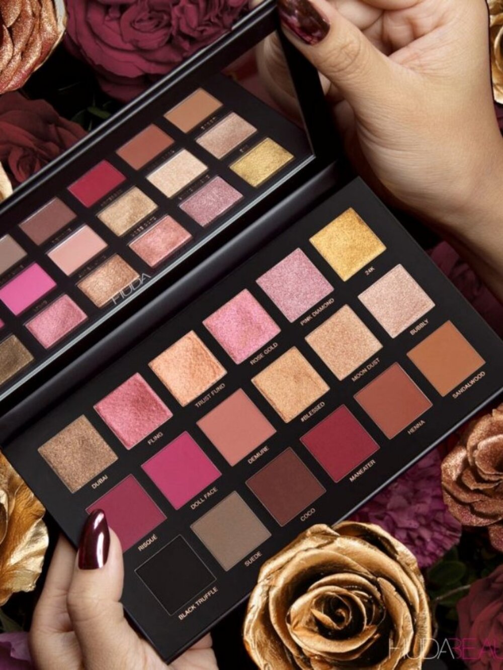 HUDA BEAUTY ‘Rose Gold: Remastered’ Eyeshadow Palette - 18 shades